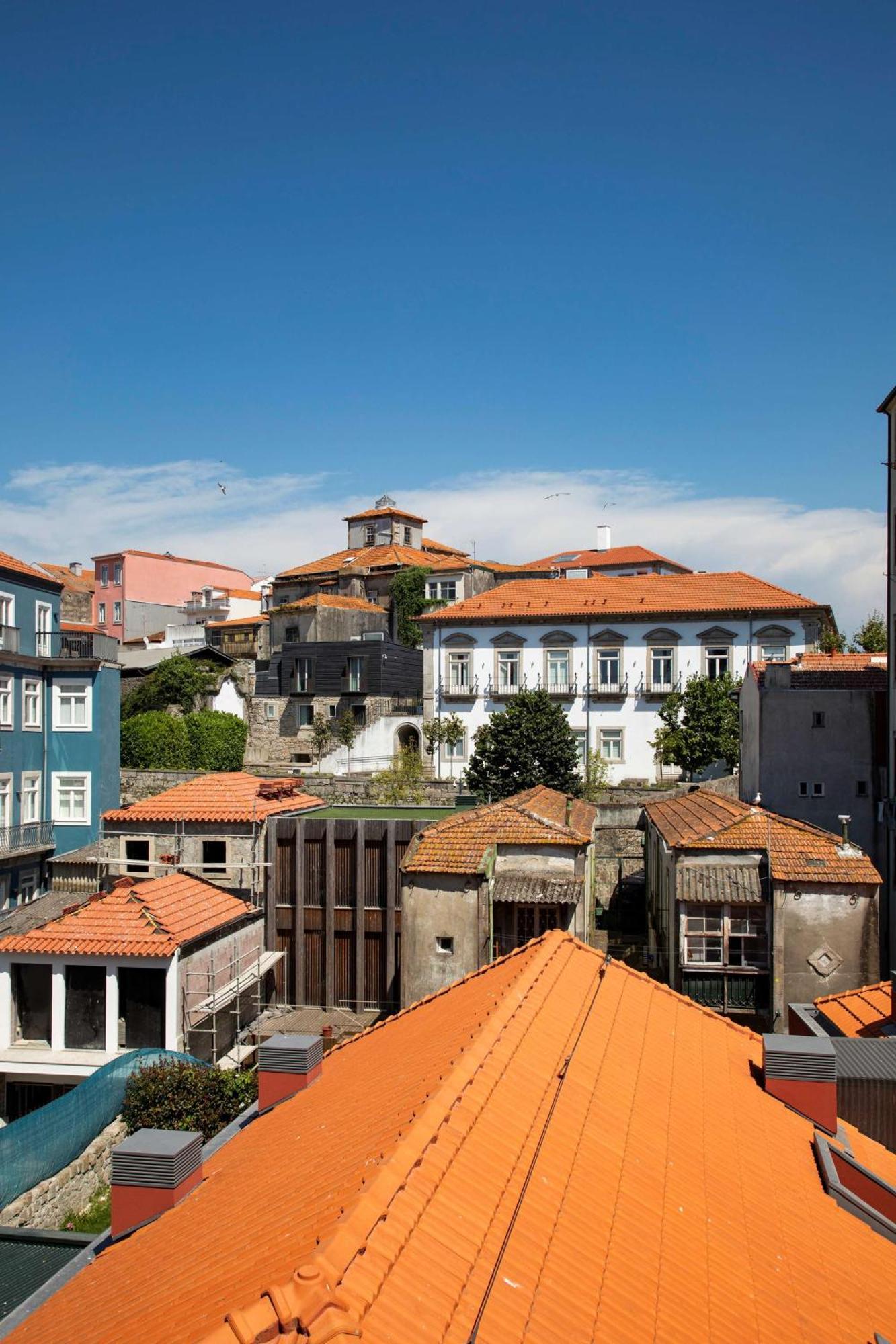 Se Catedral Hotel Porto, Tapestry Collection By Hilton Bagian luar foto