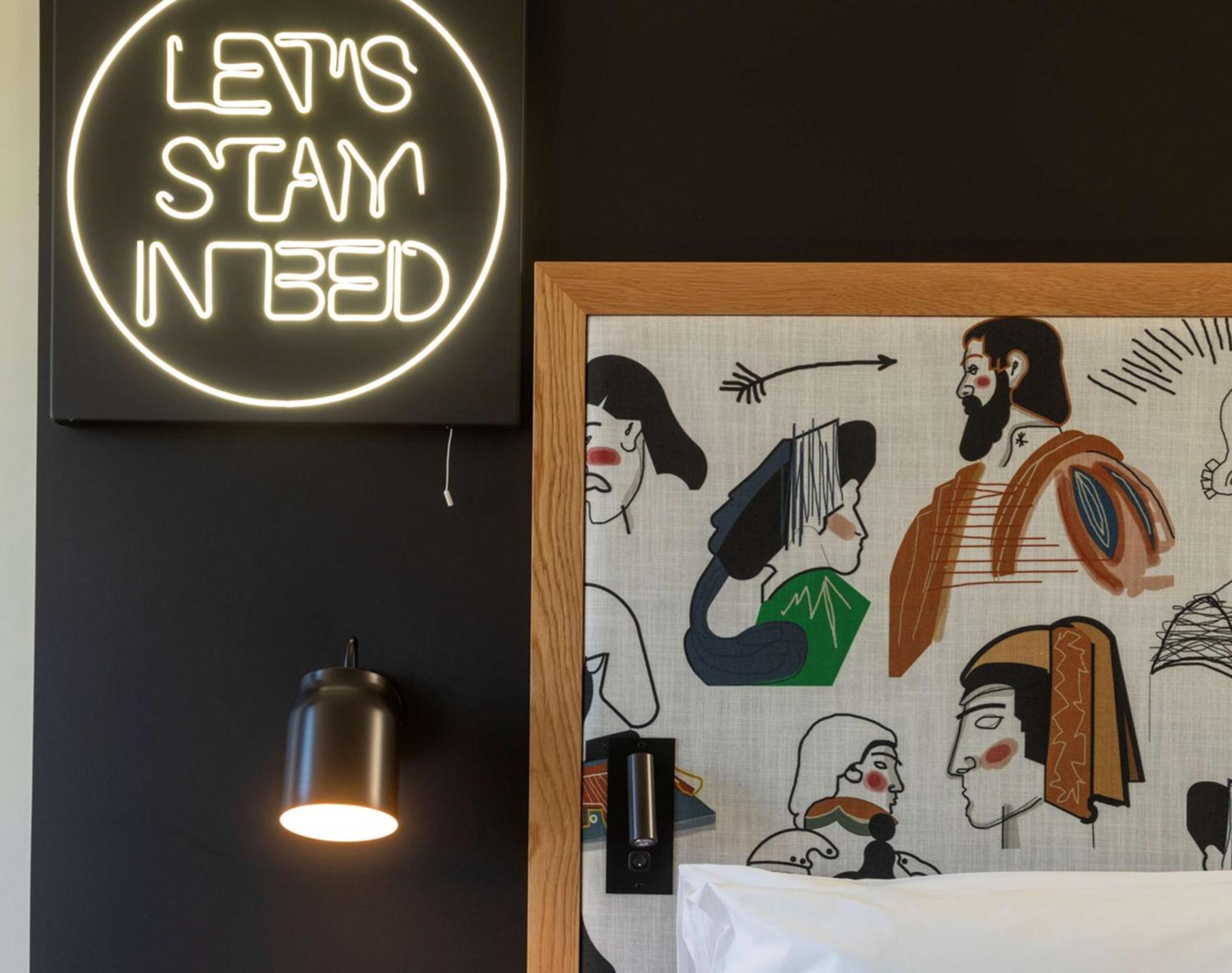 Se Catedral Hotel Porto, Tapestry Collection By Hilton Bagian luar foto