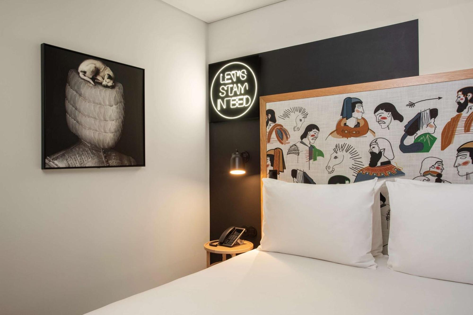 Se Catedral Hotel Porto, Tapestry Collection By Hilton Bagian luar foto