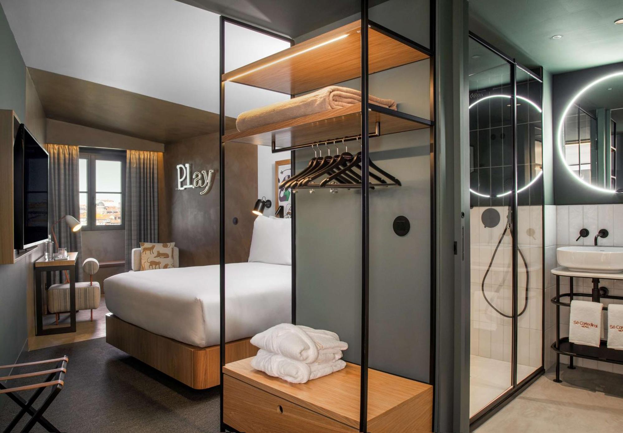 Se Catedral Hotel Porto, Tapestry Collection By Hilton Bagian luar foto